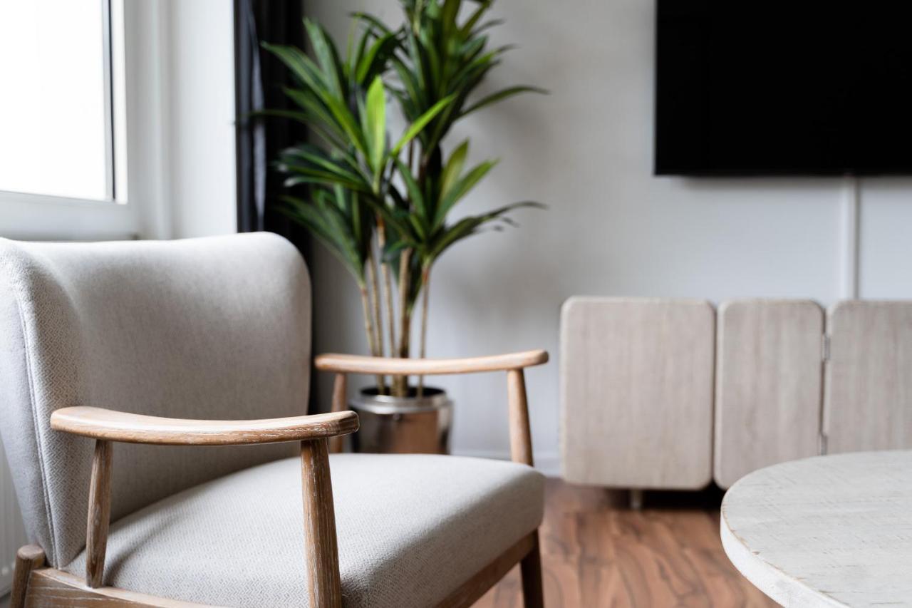 Gemuetliche & Individuelle Ferienwohnungen In Krefeld - Junik Apartments Dış mekan fotoğraf