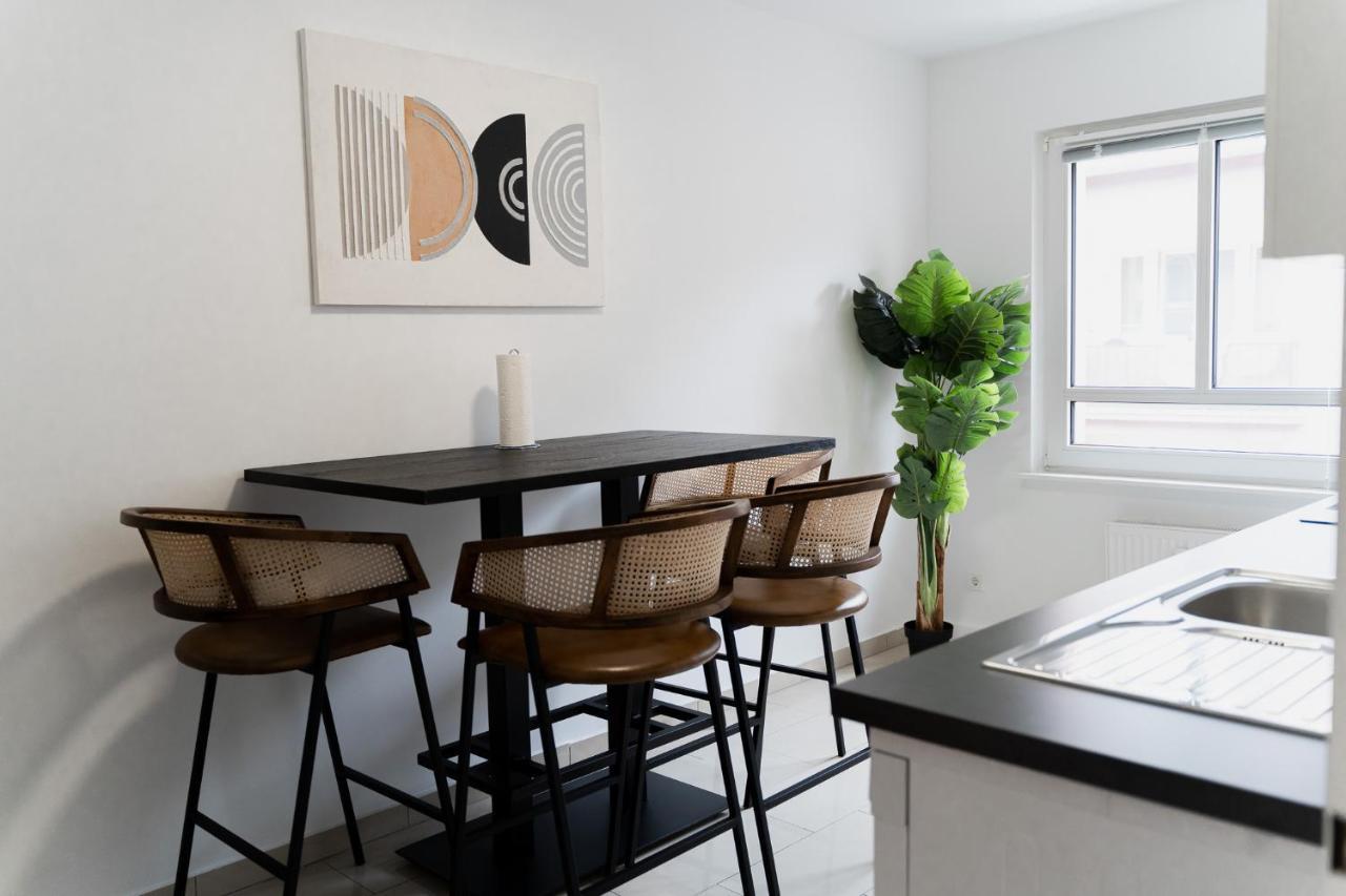 Gemuetliche & Individuelle Ferienwohnungen In Krefeld - Junik Apartments Dış mekan fotoğraf
