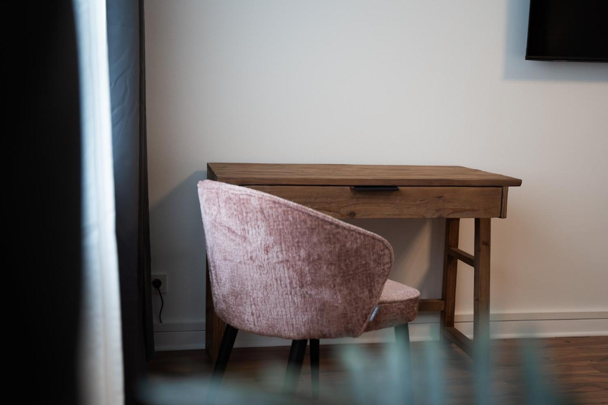 Gemuetliche & Individuelle Ferienwohnungen In Krefeld - Junik Apartments Dış mekan fotoğraf