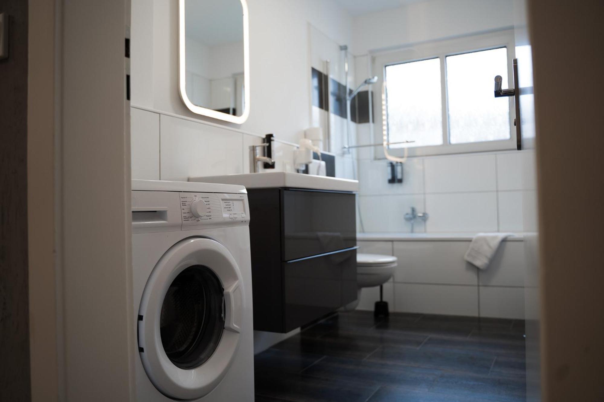 Gemuetliche & Individuelle Ferienwohnungen In Krefeld - Junik Apartments Dış mekan fotoğraf