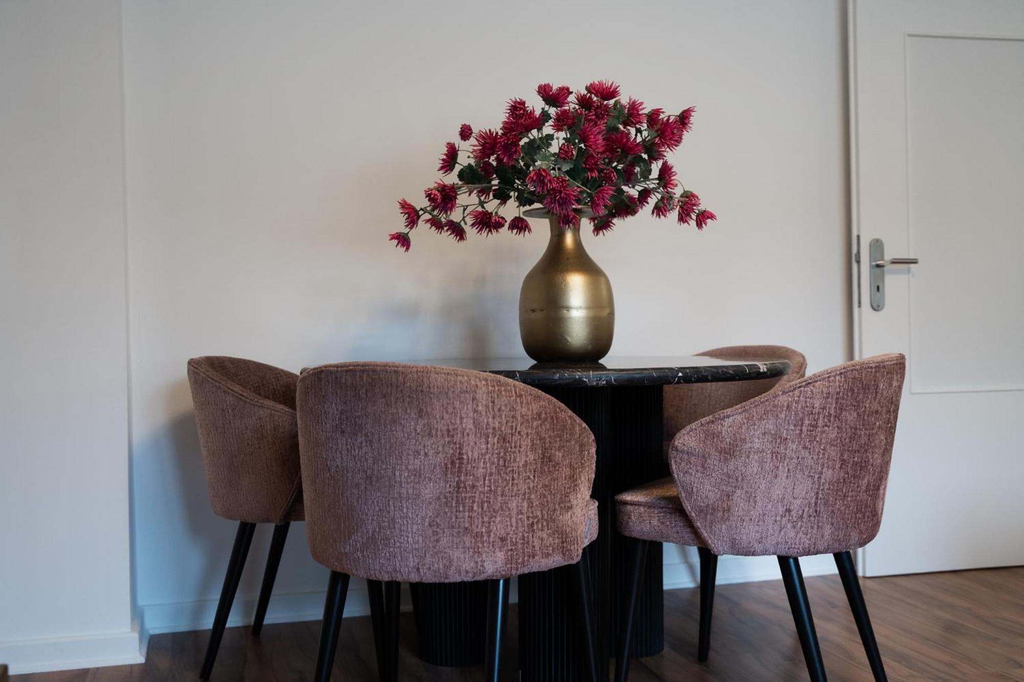 Gemuetliche & Individuelle Ferienwohnungen In Krefeld - Junik Apartments Dış mekan fotoğraf